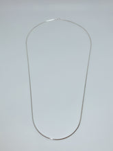 Load image into Gallery viewer, Sterling silver chain snake design
