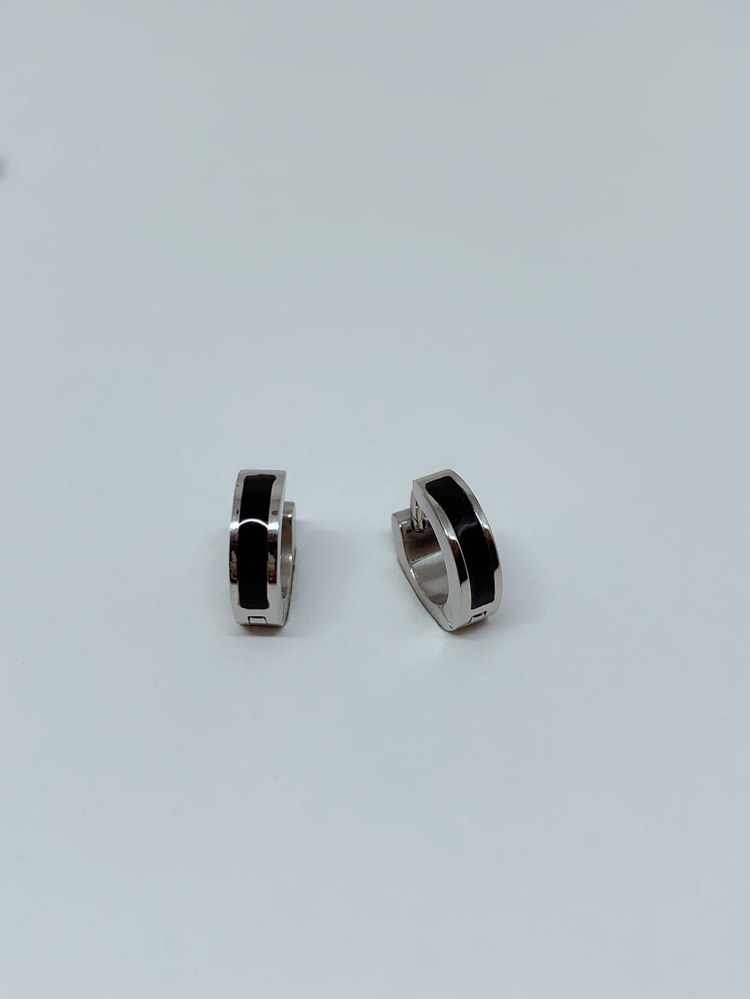 Stainless steel hinge earring