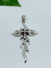 Load image into Gallery viewer, Sterling silver pendant
