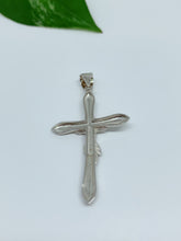 Load image into Gallery viewer, Sterling silver pendant
