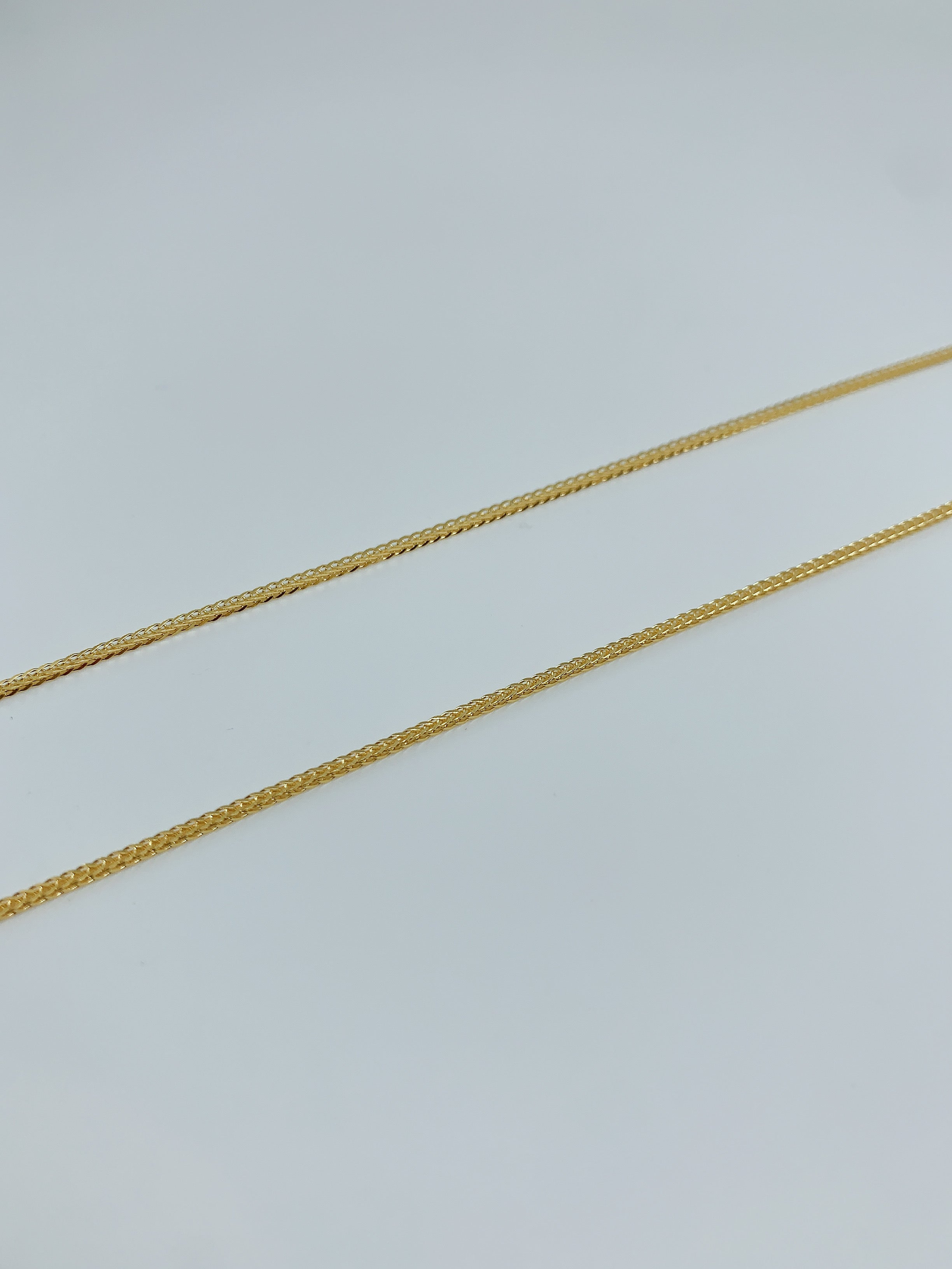 Gold plated sterling silver chain with adjustable design