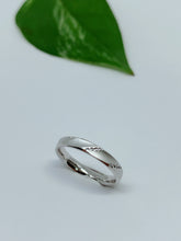 Load image into Gallery viewer, Sterling silver ring
