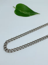 Load image into Gallery viewer, Stainless steel chains
