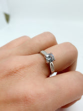 Load image into Gallery viewer, Sterling silver ring
