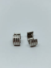 Load image into Gallery viewer, Stainless steel hinge earring
