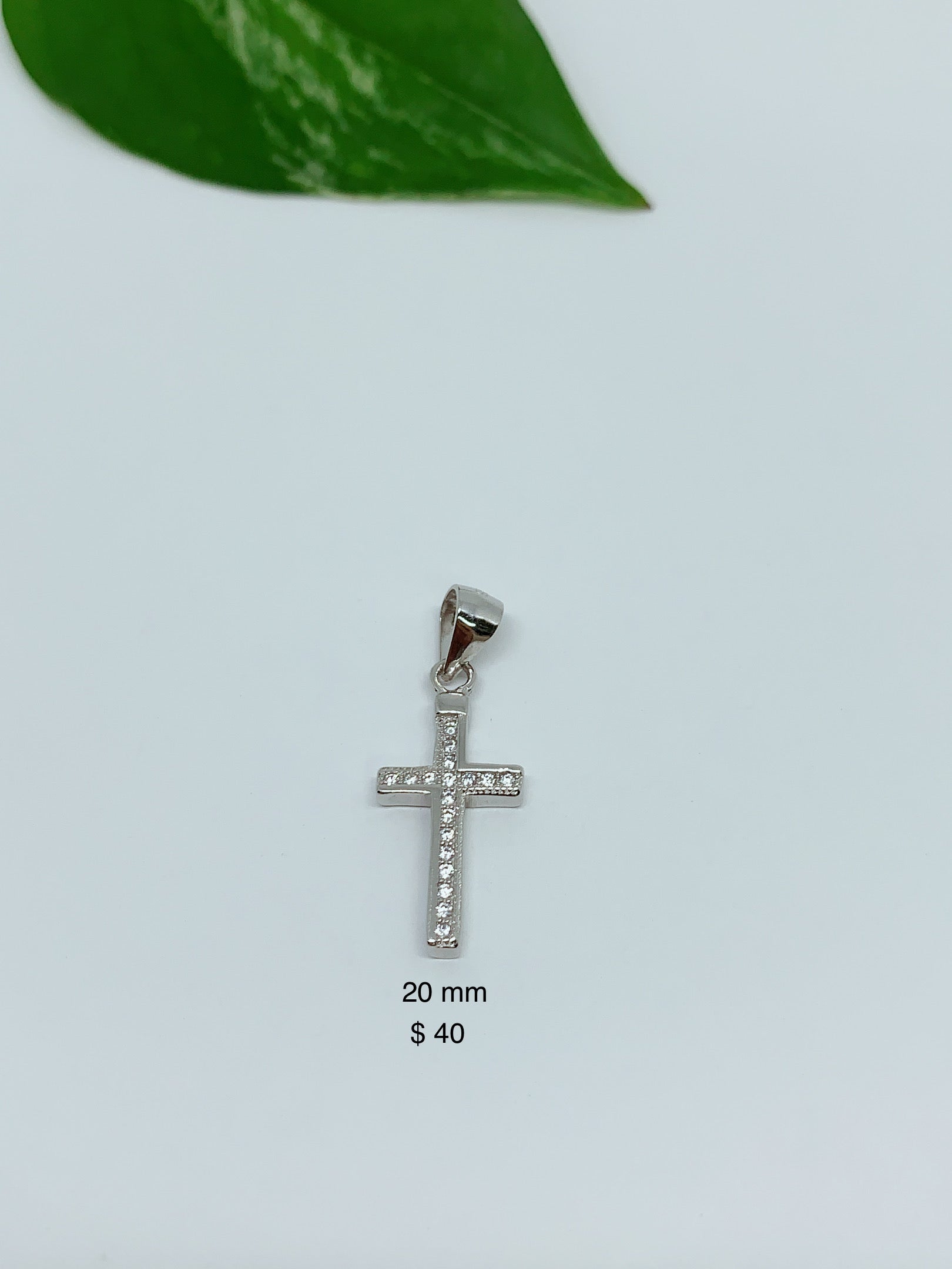 Sterling silver cross pendant