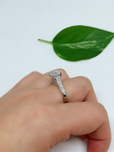 Load image into Gallery viewer, Sterling silver ring
