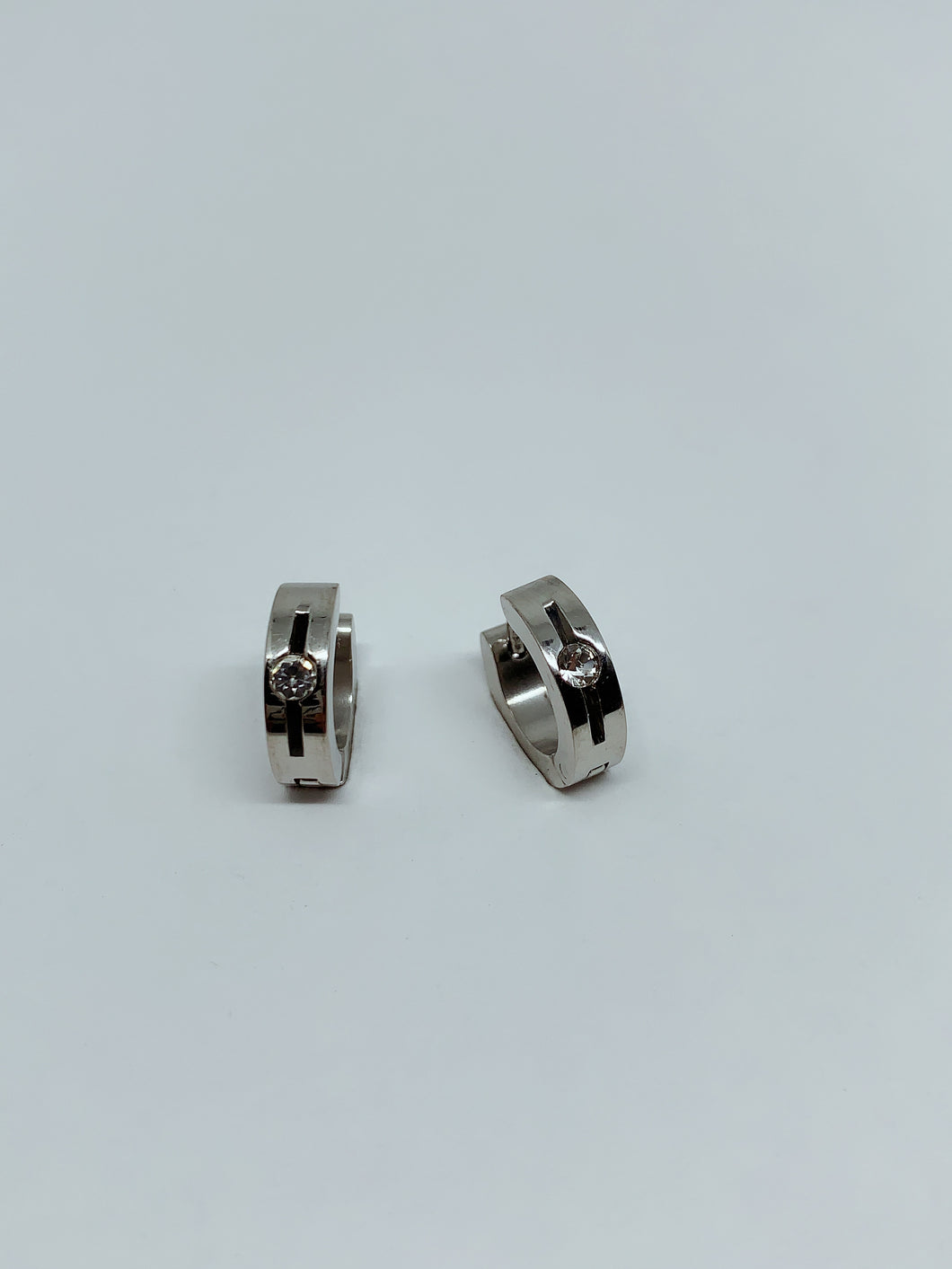 Stainless steel hinge earring