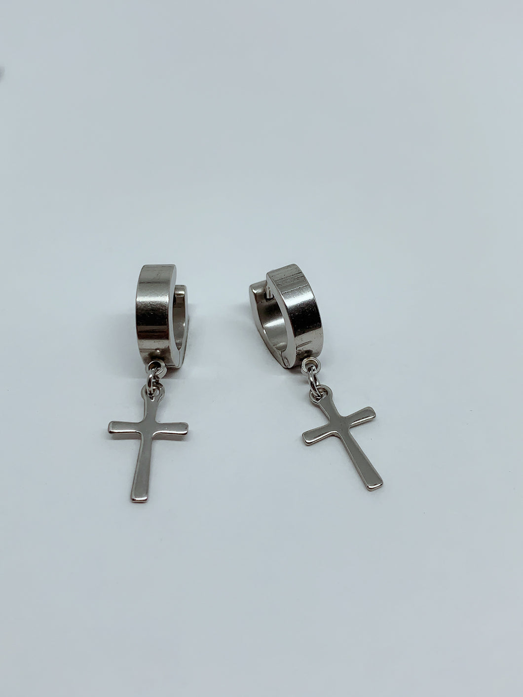 Stainless steel hinge earring