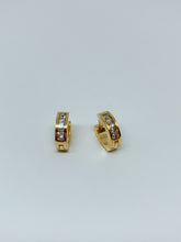 Load image into Gallery viewer, Stainless steel hinge earring
