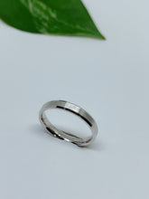 Load image into Gallery viewer, Sterling silver ring
