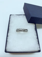 Load image into Gallery viewer, Sterling silver men’s ring
