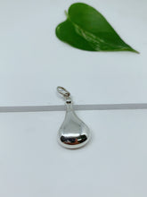 Load image into Gallery viewer, Sterling silver pendant
