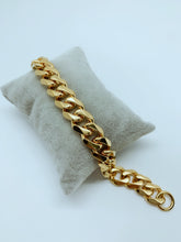 Load image into Gallery viewer, Gold plated stainless steel bracelet
