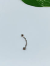 Load image into Gallery viewer, 16G 8mm long Eyebrow ring
