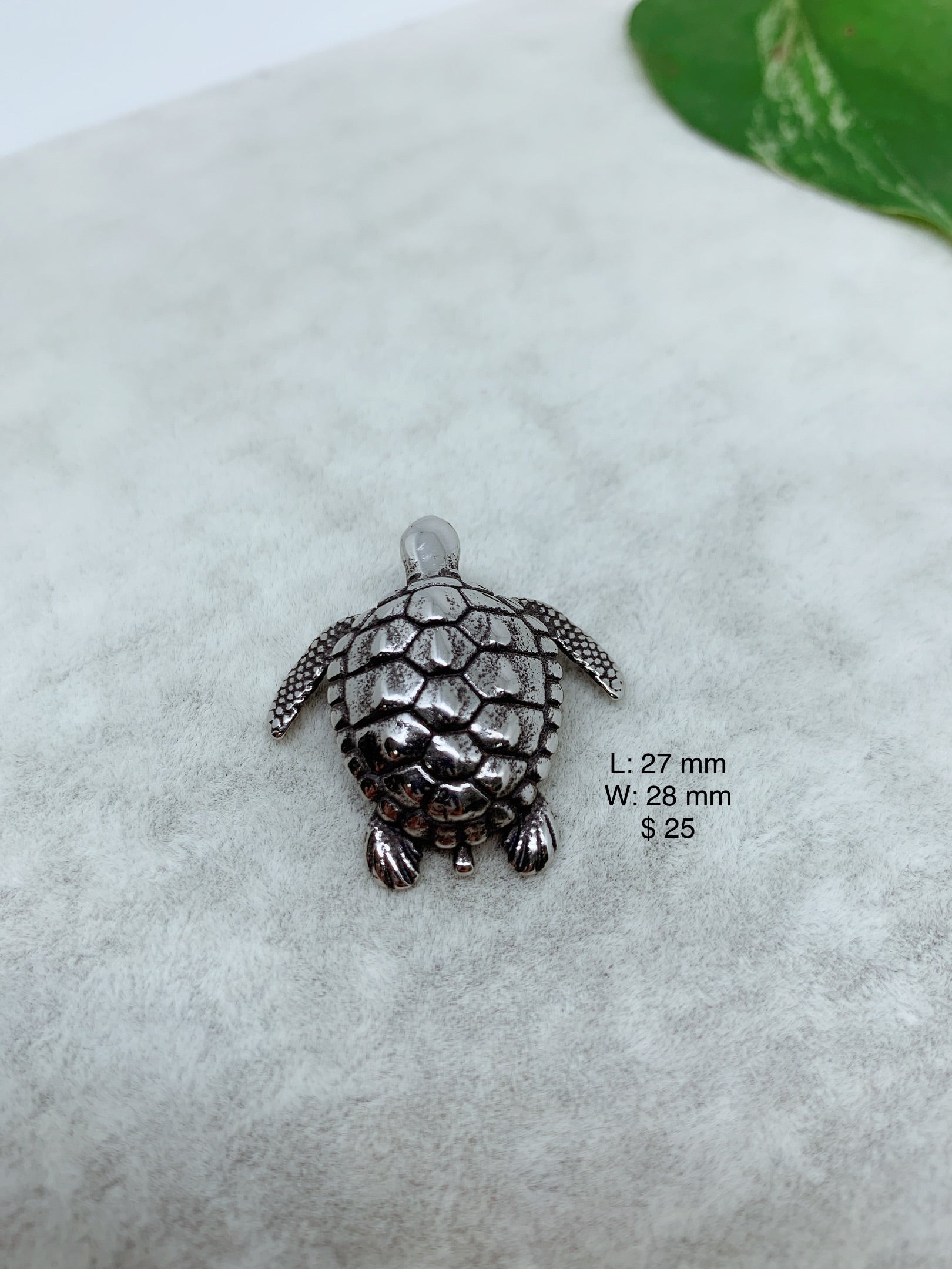 Turtle stainless steel pendant