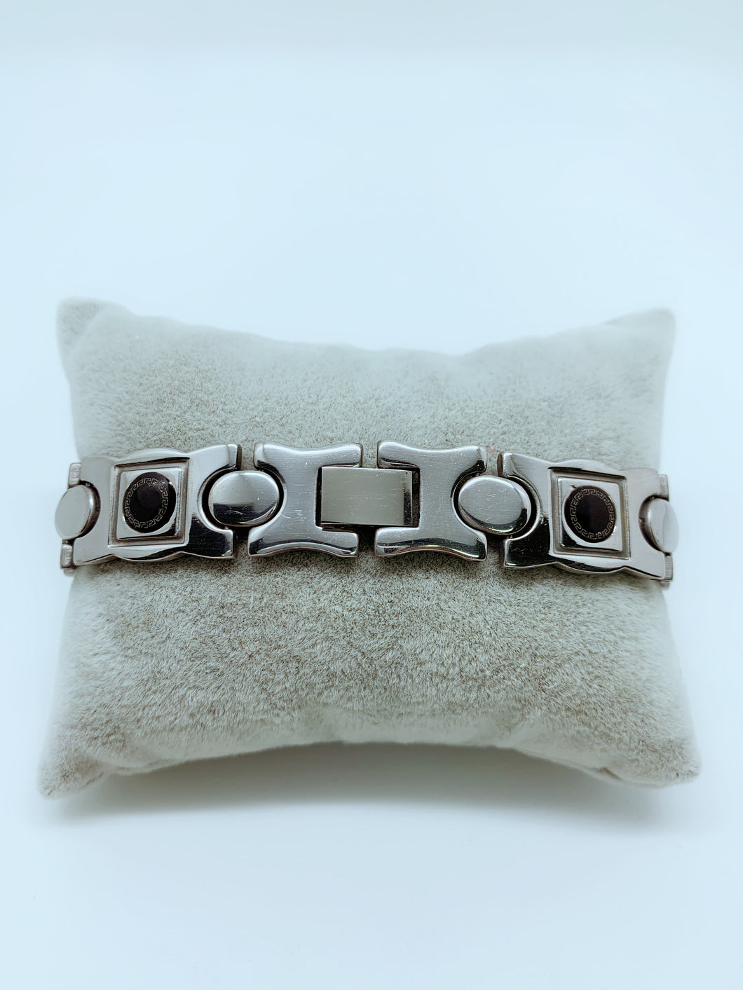 Stainless steel bracelet