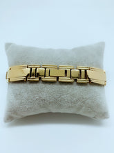 Load image into Gallery viewer, Gold plated stainless steel bracelet
