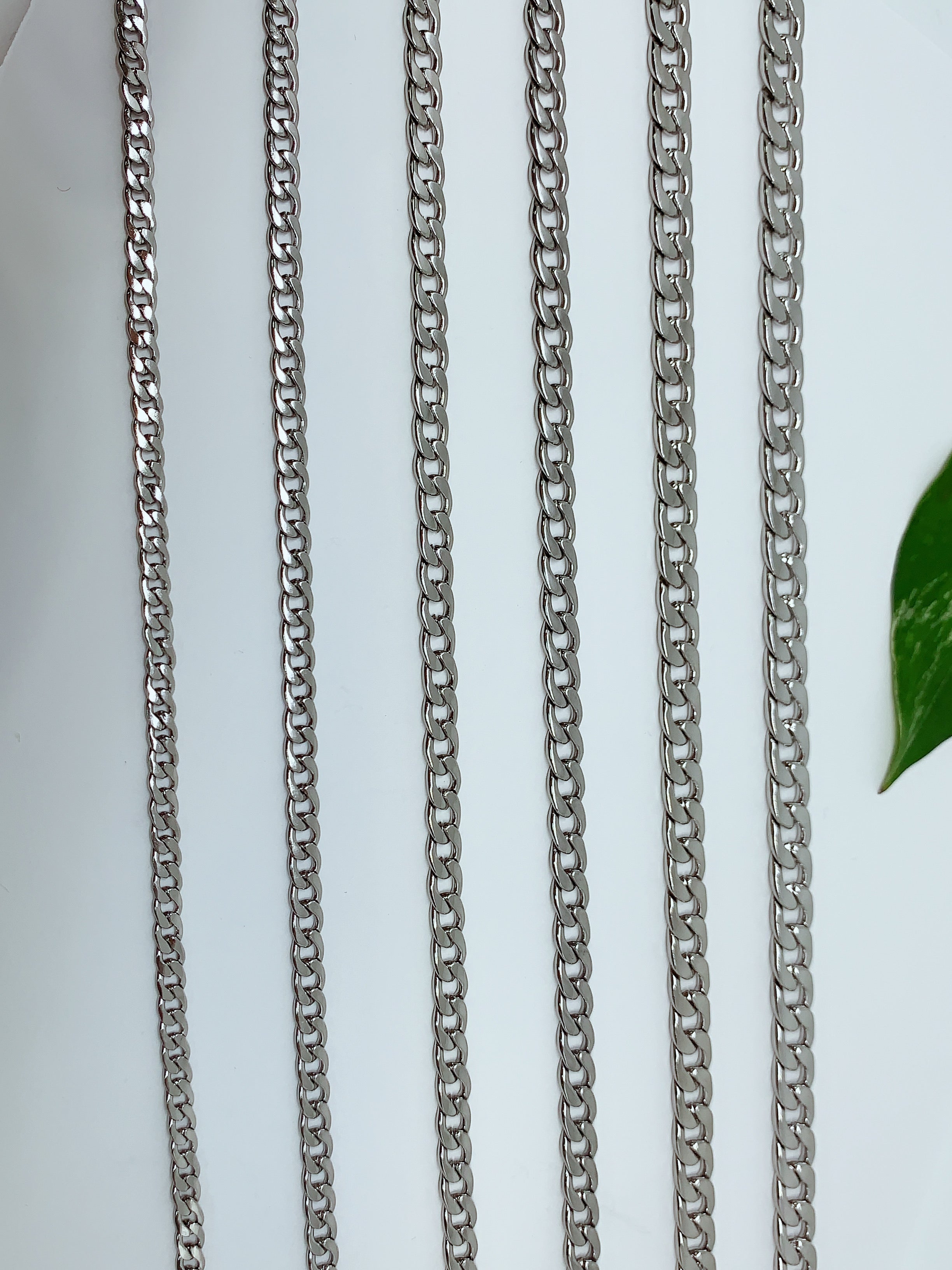 Stainless steel chain