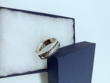 Load image into Gallery viewer, Sterling silver men’s ring
