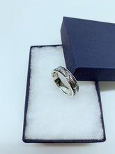 Load image into Gallery viewer, Sterling silver men’s ring
