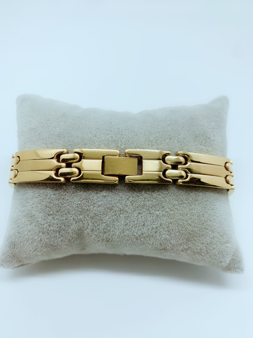 Gold plated stainless steel bracelet