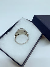 Load image into Gallery viewer, Stainless steel ring
