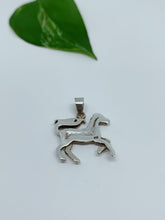 Load image into Gallery viewer, Sterling silver pendant
