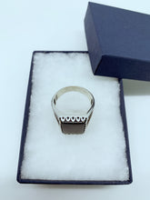 Load image into Gallery viewer, Sterling silver men’s ring
