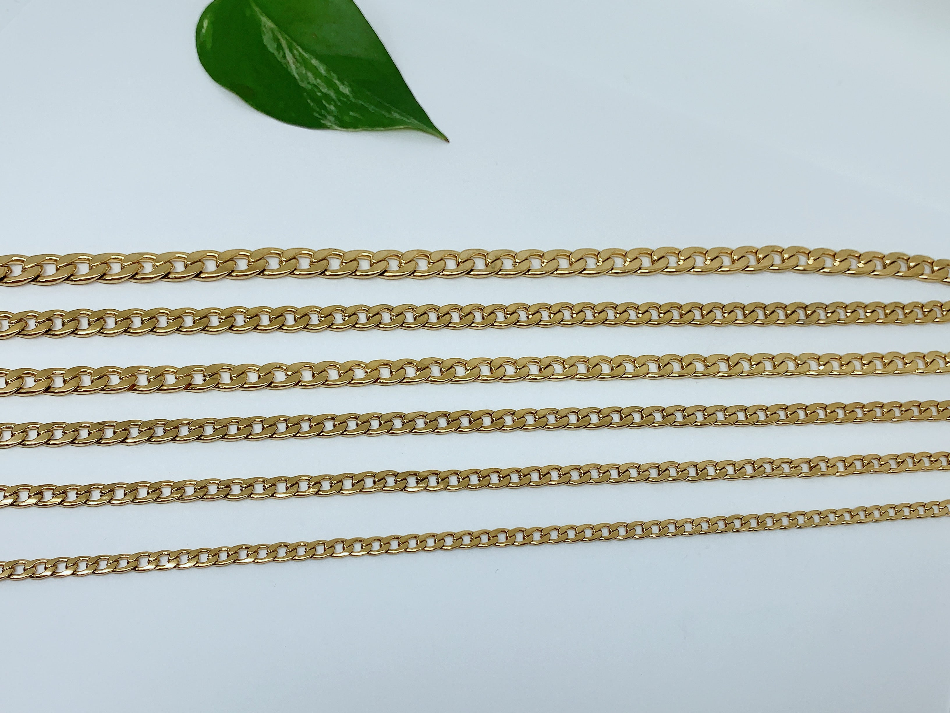 Stainless steel chain