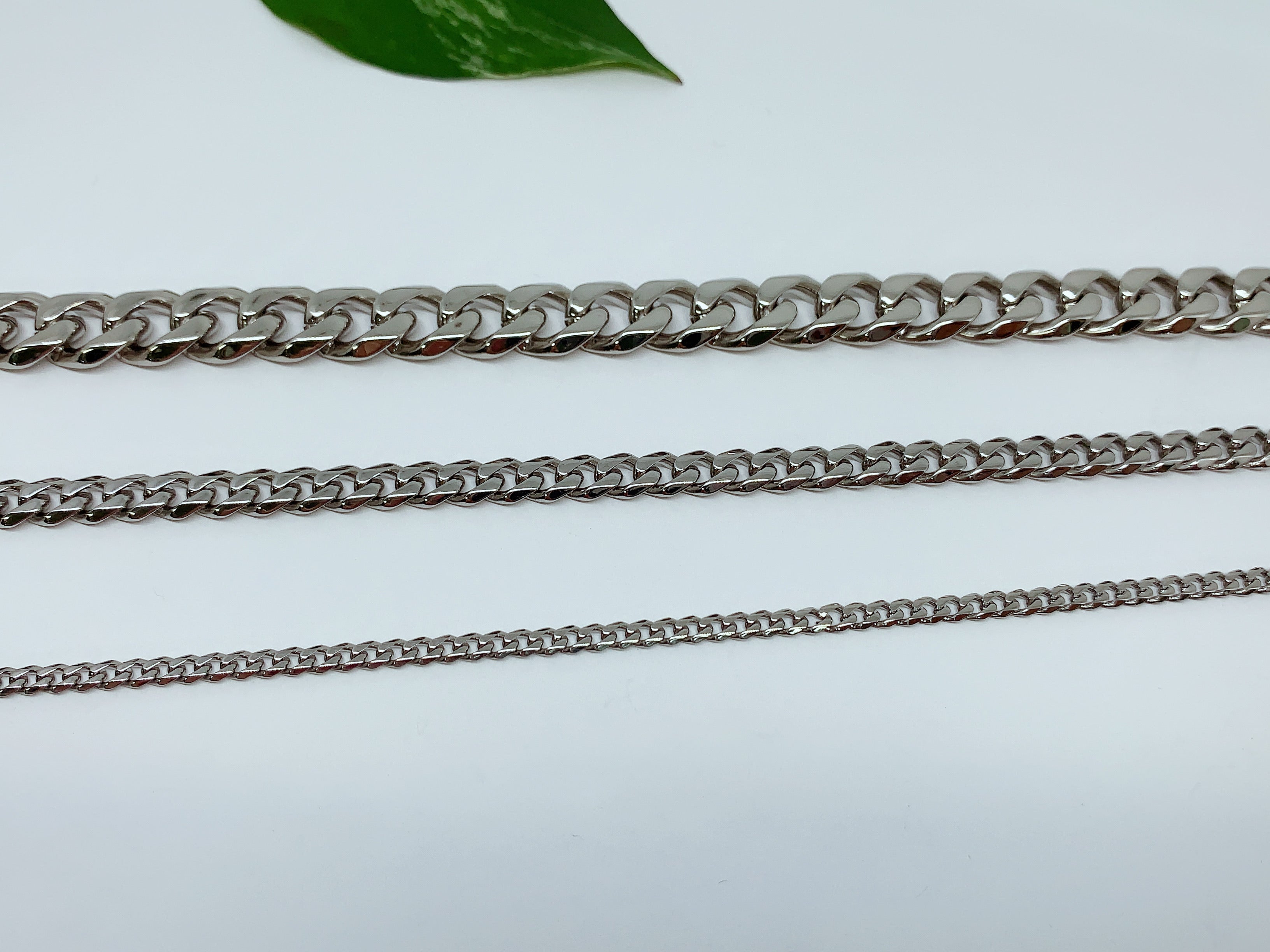 Stainless steel chain