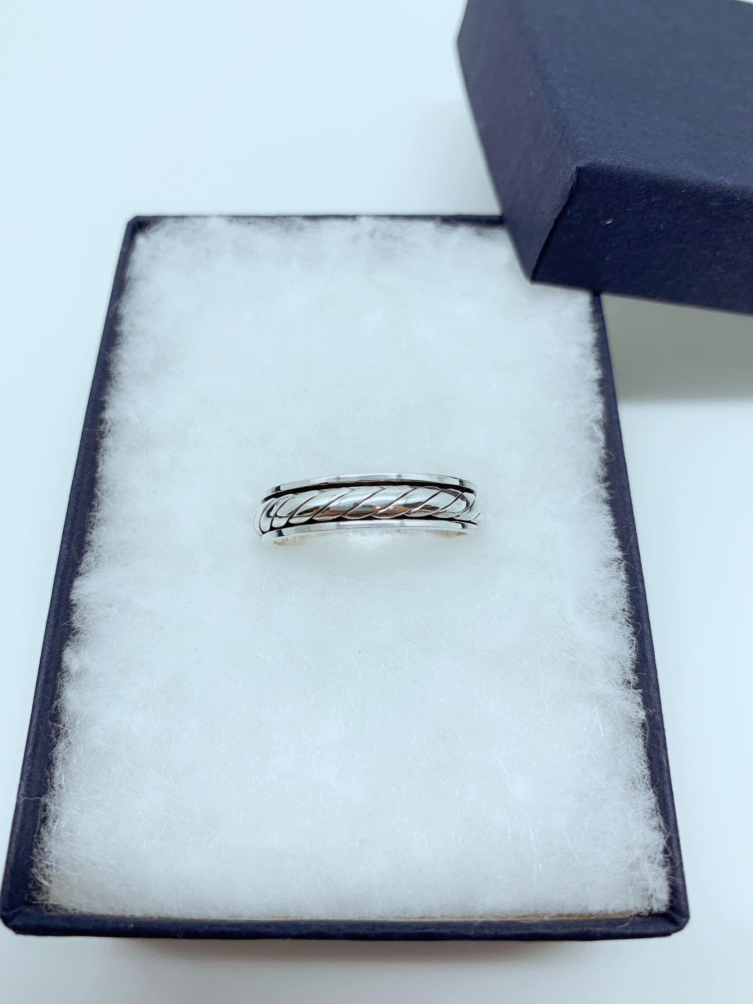 Sterling silver men’s ring