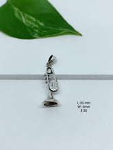 Load image into Gallery viewer, Sterling silver pendant
