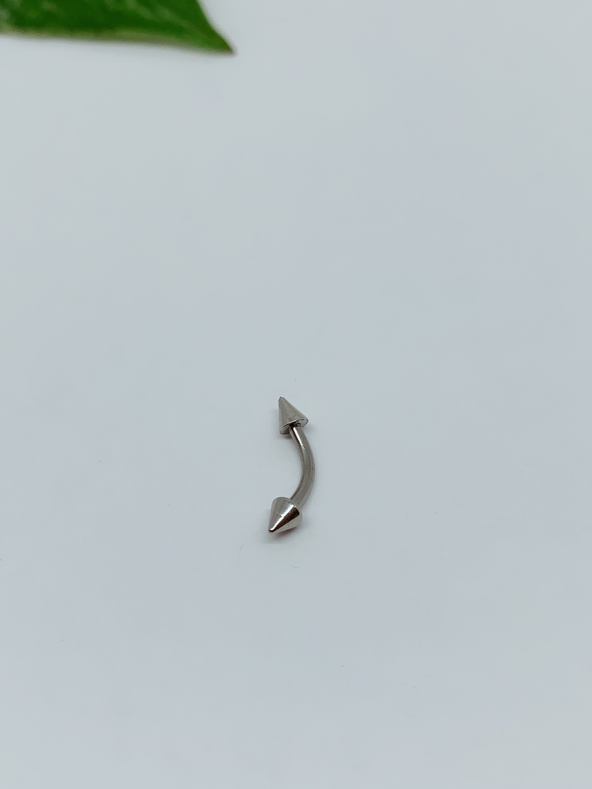 16G Eyebrows ring