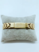 Load image into Gallery viewer, Gold plated stainless steel bracelet
