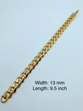 Load image into Gallery viewer, Gold plated stainless steel bracelet
