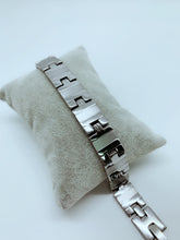 Load image into Gallery viewer, Stainless steel bracelet
