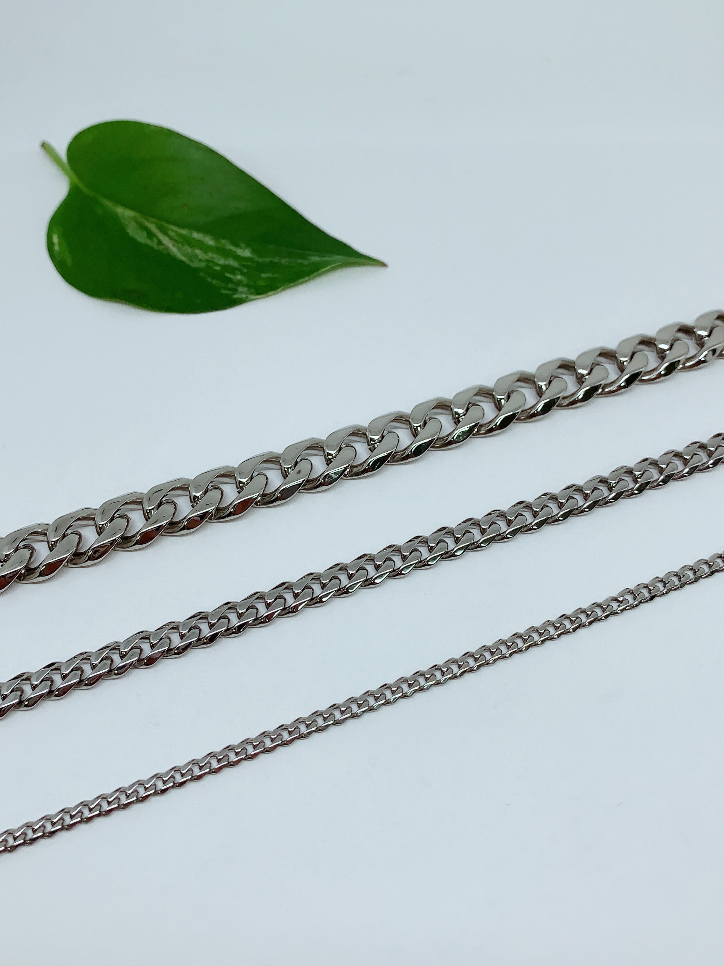 Stainless steel chain