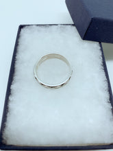 Load image into Gallery viewer, Sterling silver men’s ring
