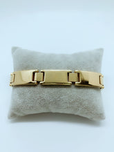 Load image into Gallery viewer, Gold plated stainless steel bracelet
