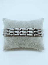 Load image into Gallery viewer, Stainless steel bracelet
