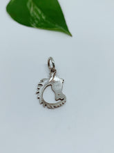 Load image into Gallery viewer, Sterling silver pendant
