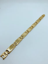 Load image into Gallery viewer, Gold plated stainless steel bracelet
