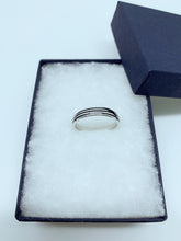 Load image into Gallery viewer, Sterling silver men’s ring
